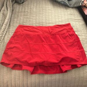 Lululemon, Size 8 Pace Rival Skirt. Normal length.